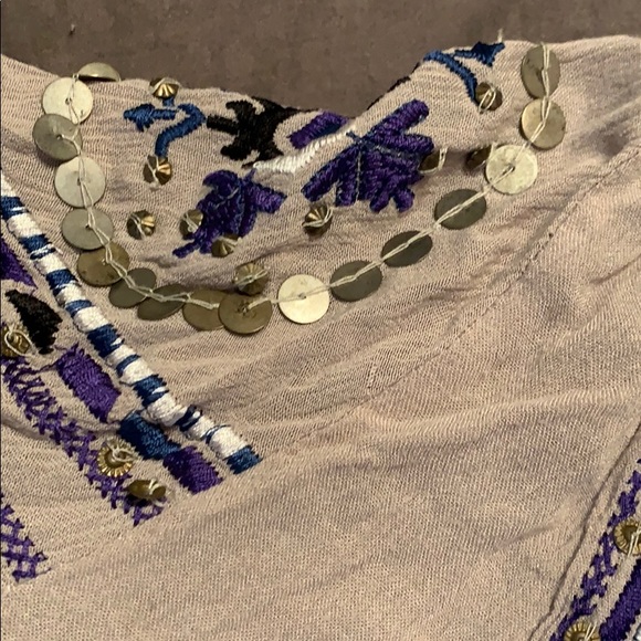 Free People snap cross over top w details - Picture 7 of 7